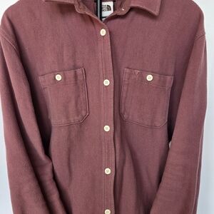 The North Face Women's Button-Down Shirt Jacket in Mauve